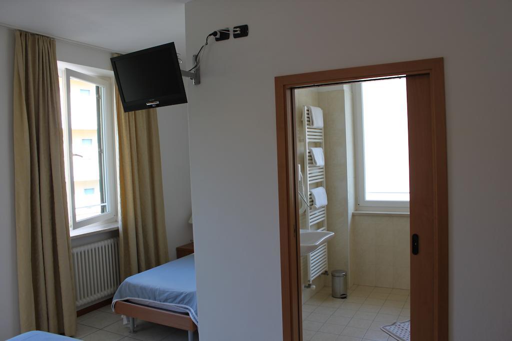 Albergo Hofer Μπολζάνο Δωμάτιο φωτογραφία